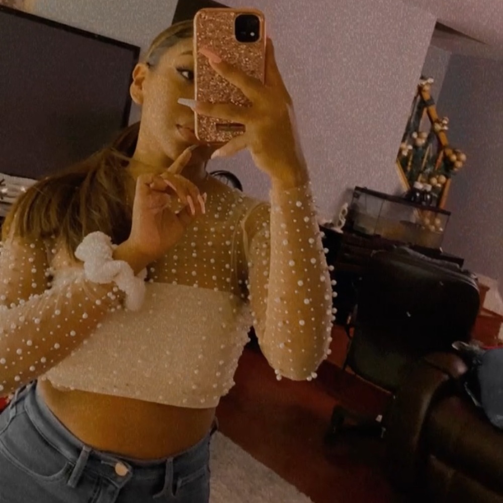 Meet your Posher, Alice